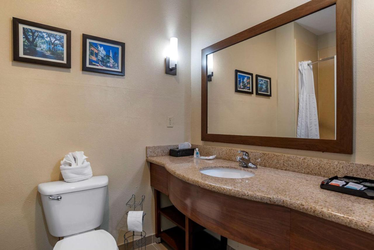 Comfort Suites Mobile West Tillmans Corner Εξωτερικό φωτογραφία