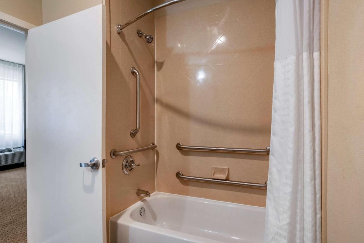 Comfort Suites Mobile West Tillmans Corner Εξωτερικό φωτογραφία